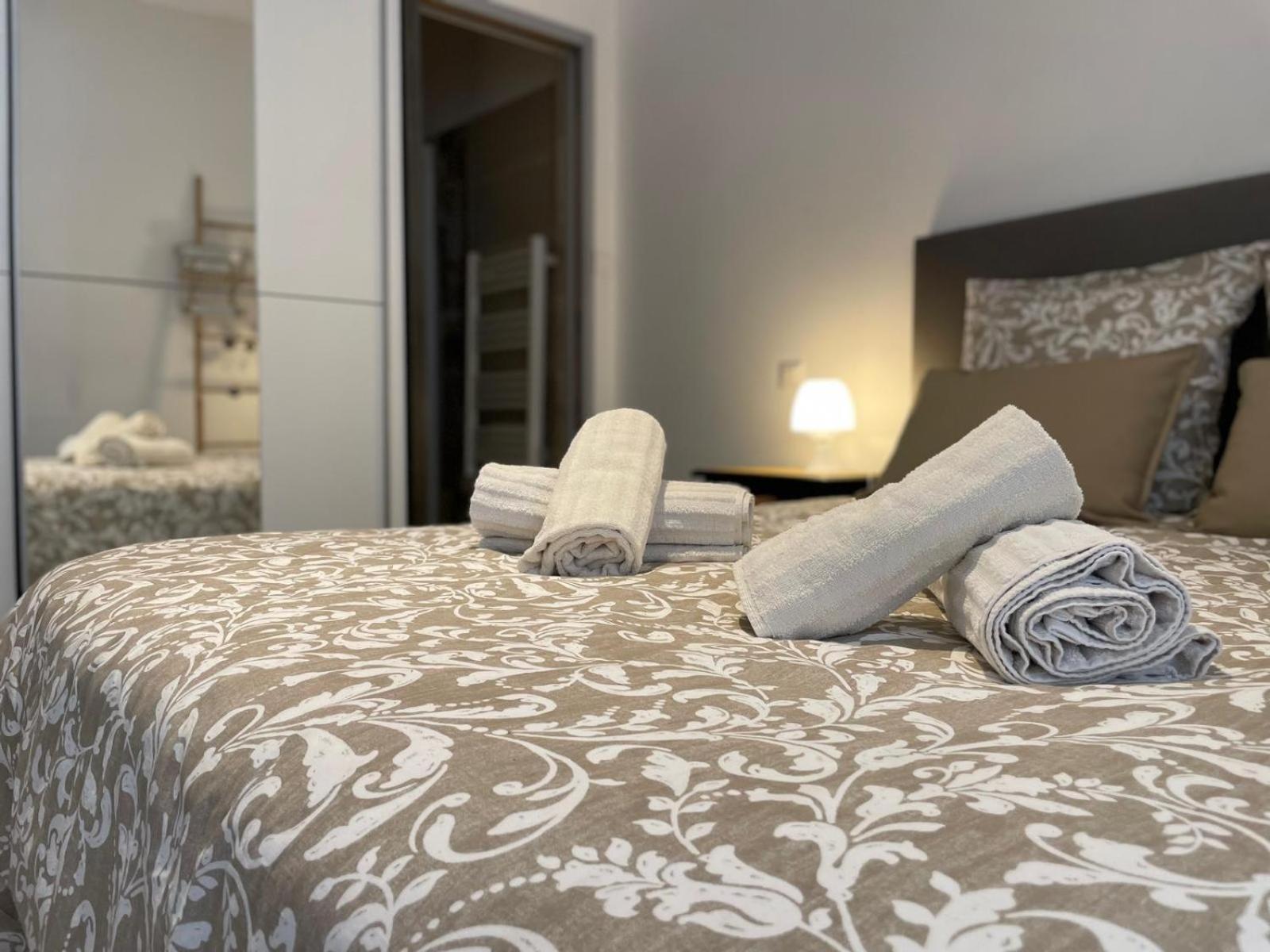 Joli Appartement Hypercentre T2, Classe Meuble De Tourisme 3 Avec Parking Gratuit Beziers Ngoại thất bức ảnh