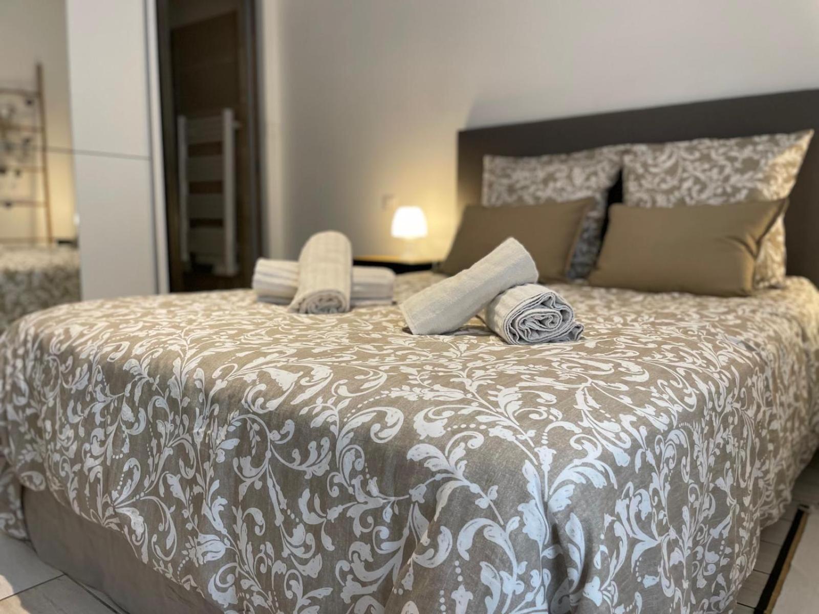 Joli Appartement Hypercentre T2, Classe Meuble De Tourisme 3 Avec Parking Gratuit Beziers Ngoại thất bức ảnh